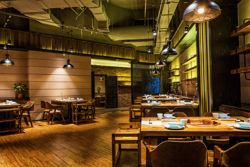 Restaurant & Café